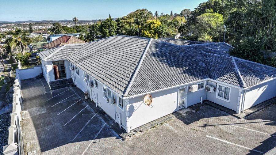 Commercial Property for Sale in Sunnyridge Eastern Cape